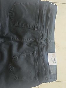 Classic Black Skinny Fit Jeans