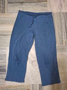 Comfortable Blue Capris Quantity(4)