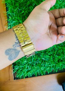 TITAN Golden Watch