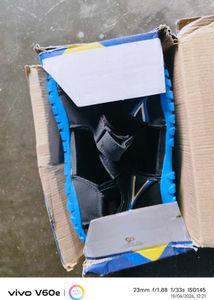 Stylish Black &amp; Blue Sports Sandals💙🩵😍