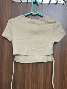 H&amp;M Beige Crop Top