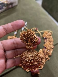 Traditional Indian Necklace and Earrings Set