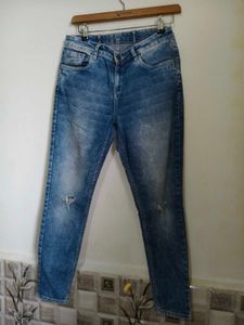 🔥BUY 1, GET 1 FREE🔥 Distressed Straight Leg Jean