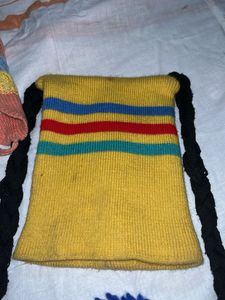 Bundle of 5 Winter Hats