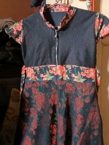 Floral Print Kurta with Zipper Detail