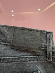Levi's Jeans - Classic Style