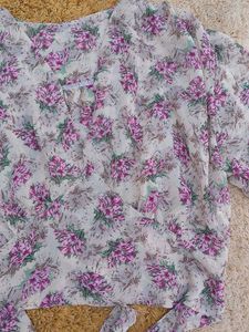 Floral Print Sheer Puff Sleeve Top