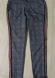 Plaid Pants with Side Stripe