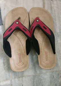Comfortable Aerowalk Flip-Flops