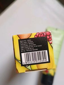 Quench Ultra Light Sunscreen SPF 50 PA++++ (50 ml)
