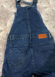 Blue denim dungri