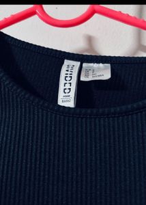 black h&amp;m top