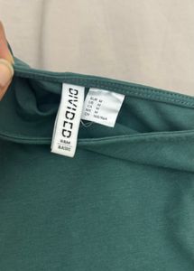 H&amp;M Crop Top Brand New