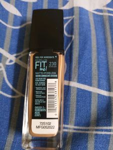 Maybline Fit Me Foundation