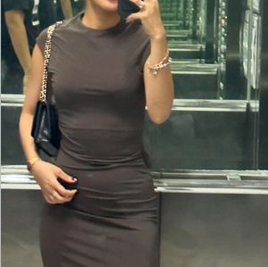 Chic Bodycon Midi Dress