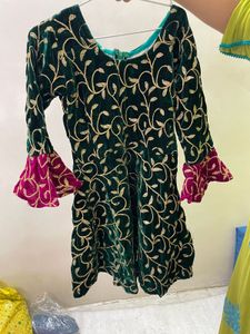 Lehenga Frock With Duppatta Pink &amp;green Colour