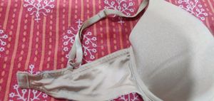nude shimmer ZIVAME