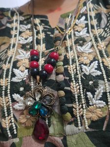 Vintage Flower Pendant Necklace