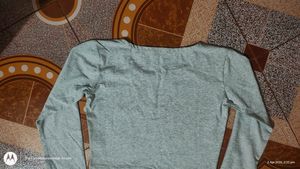 new Grey Long Sleeve Cropped Top