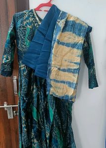 Teal Printed Kurti Set (with Dupatta)