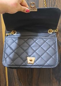 Chic Quilted Crossbody Bag