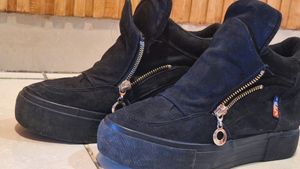 Warm Shoes