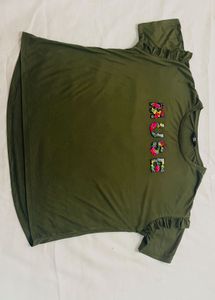 Olive Green 'MUSE' Tee Max brand