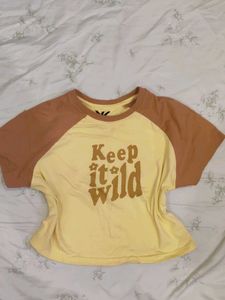 yellow crop tee