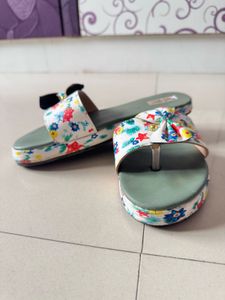 Floral Print Slides with Bow Detail
