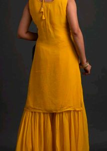 wedding wear Beautiful  Kurta Set with yellow Du