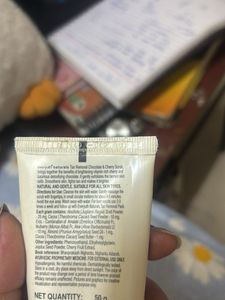 Everyuth Naturals Chocolate Cherry Scrub