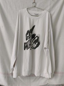 White Graphic Smiley Sweatshirt unisex