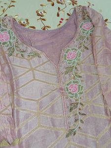 Embroidered Pink Kurta