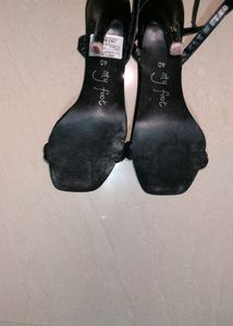 Black Colour Pencil Heel
