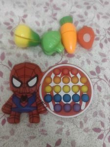 Spider-Man Toy & Cutting Fruit Set