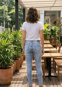 Light Wash Skinny Jeans