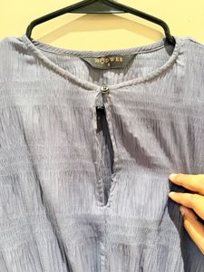 Textured Cropped Blouse