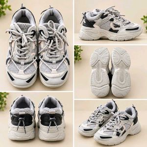 Stylish Chunky Sole Sneakers