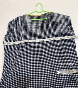Chic Gingham Check Top