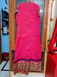 🇳🇿💫🎀Vibrant Pink &amp; Orange Floral Kurta Set