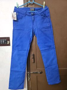Blue New and Unused jeansL