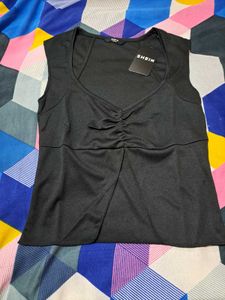 Shein Sleeveless Black Crop Top