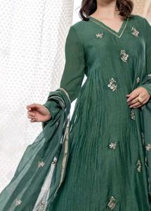 Elegant Green Kurta Set