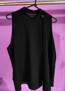 Black Sleeveless duster Or Longline Vest