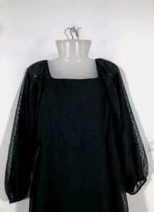 Chic Black Dress 🖤🛒