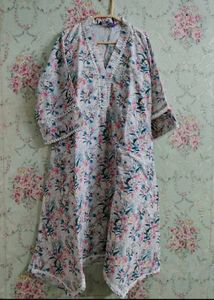 Beautiful Floral Print Kurta Set
