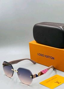 BRAND~LOUIS VUITTON ~🔥👉*FOR HER 👧 * WD BOX