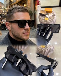 LOUIS VUITTON*🔥*GLOSSY BLACK*🎨 SUNGLASSES FOR UN