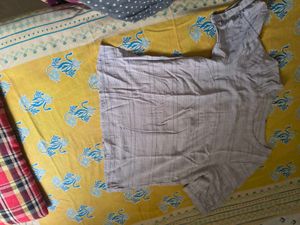 Lightweight Plaid Top