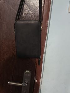 Chic Black Leather Phone Crossbody Bag